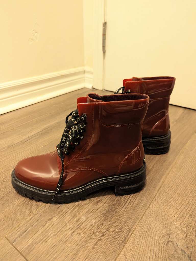 Waterproof burgundy combat boots - photo 3