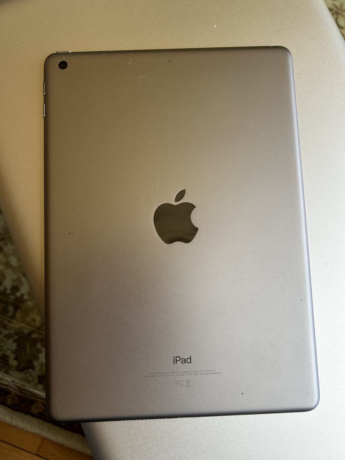 Apple iPad 5th Gen 2017. - photo 4