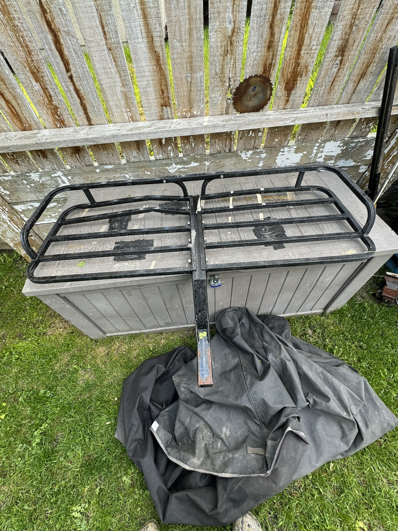 Cargo rack
