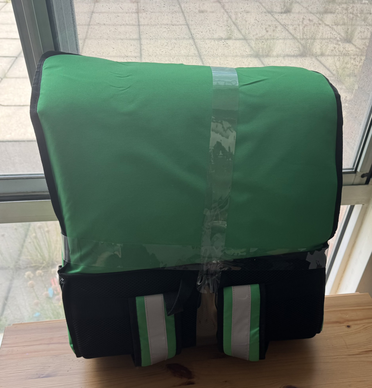 Brand new delivery bag thumbnail