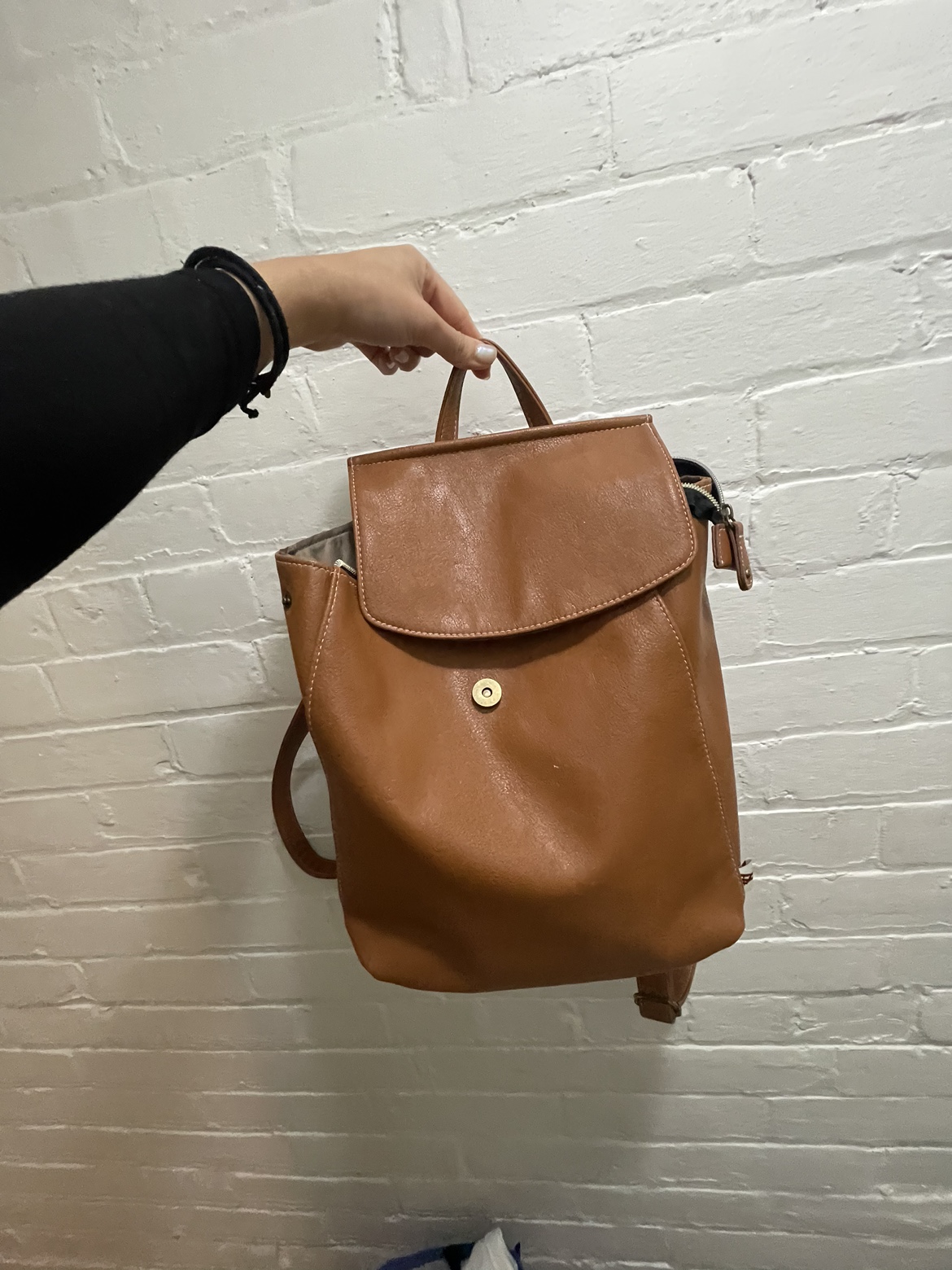 2 way bag $20 pick up at DuPont