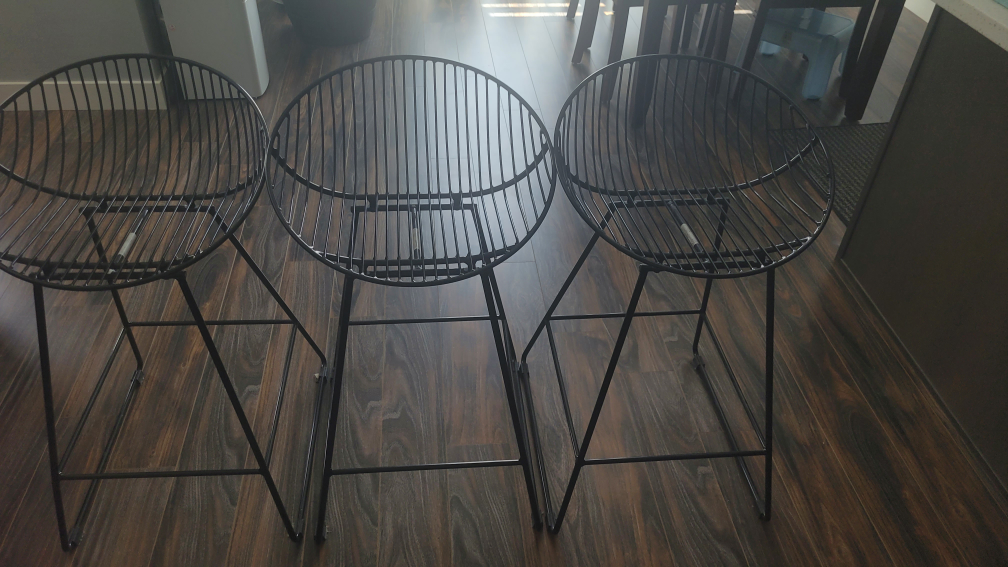3 Metal Barstools - photo 3