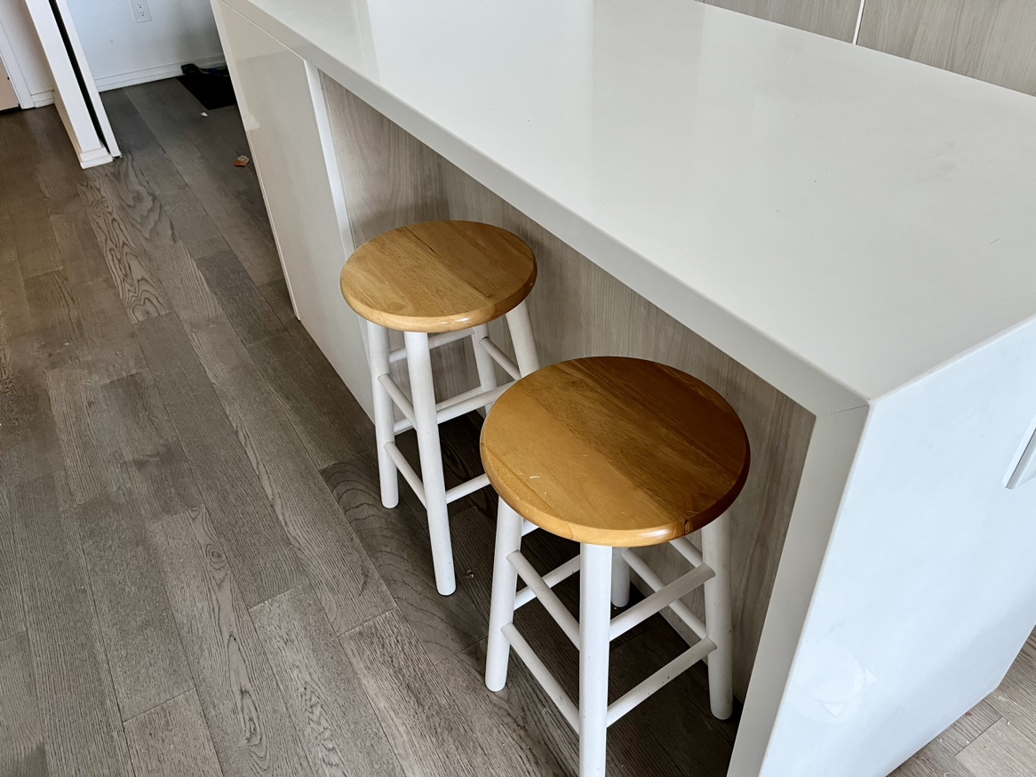 Rustic Wood Bar Stool - Set of 4 @ $20 each - photo 2