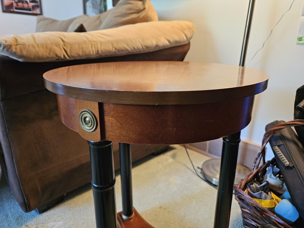 tall side coffee table - photo 3