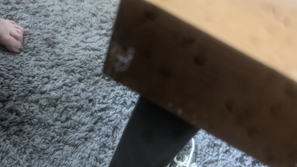 Heavy coffee table image indicator(4)