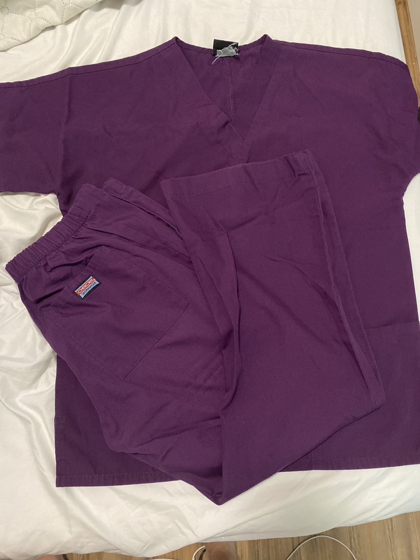 Scrubs top/pants