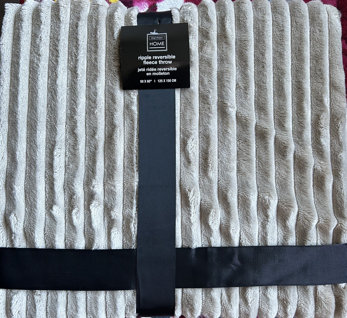 * Harman* Ripple Reversible Fleece Throw thumbnail