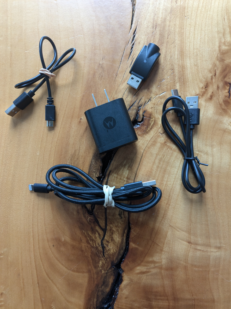 Electronics Charging Bundle #freecycle thumbnail