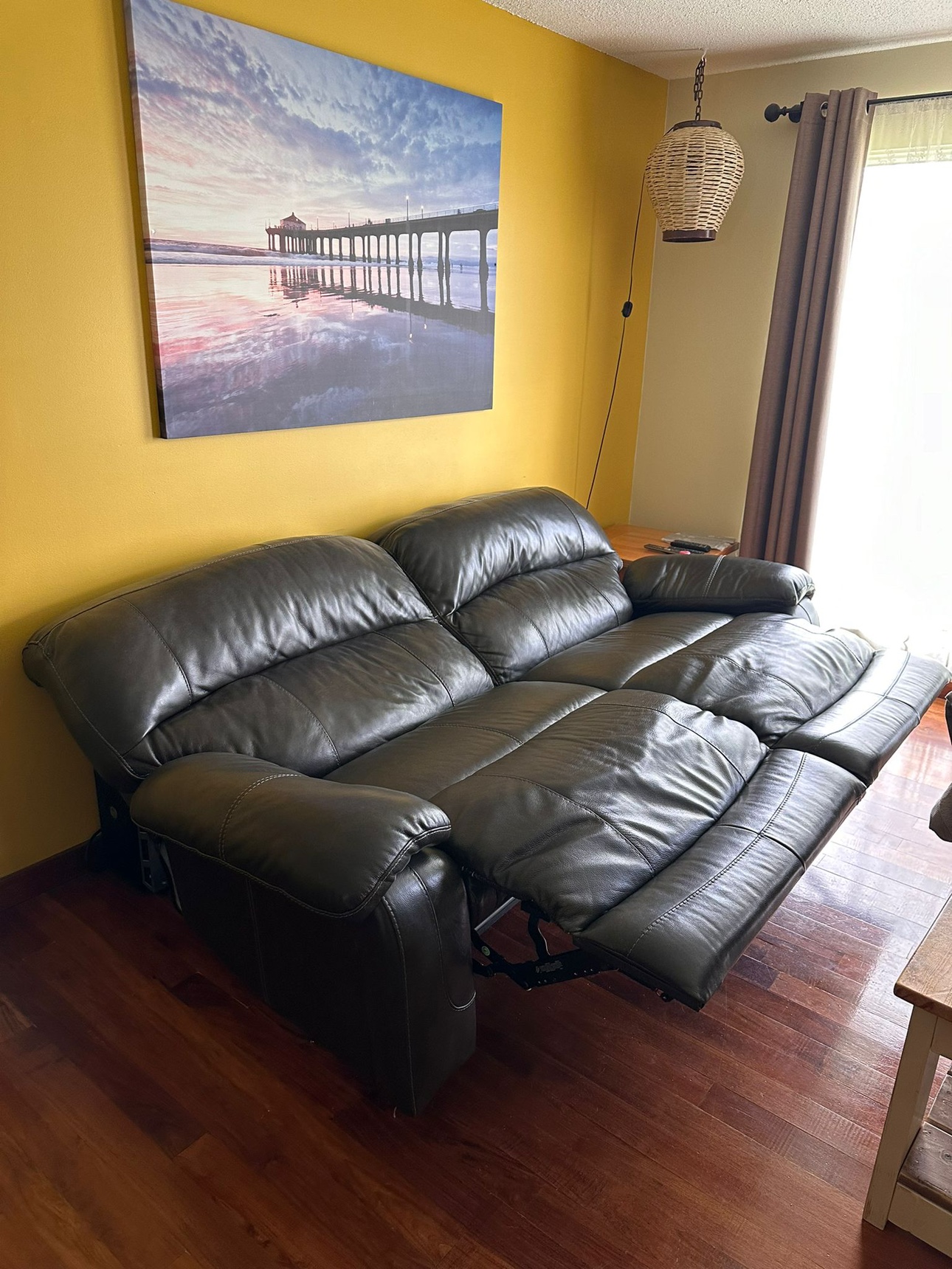 Electric recliner sofa for Sale