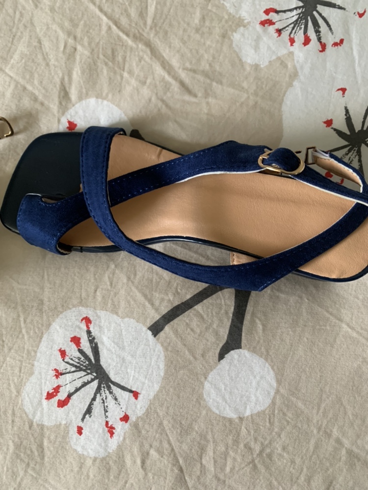 Ladies sandals size 7 (37) thumbnail