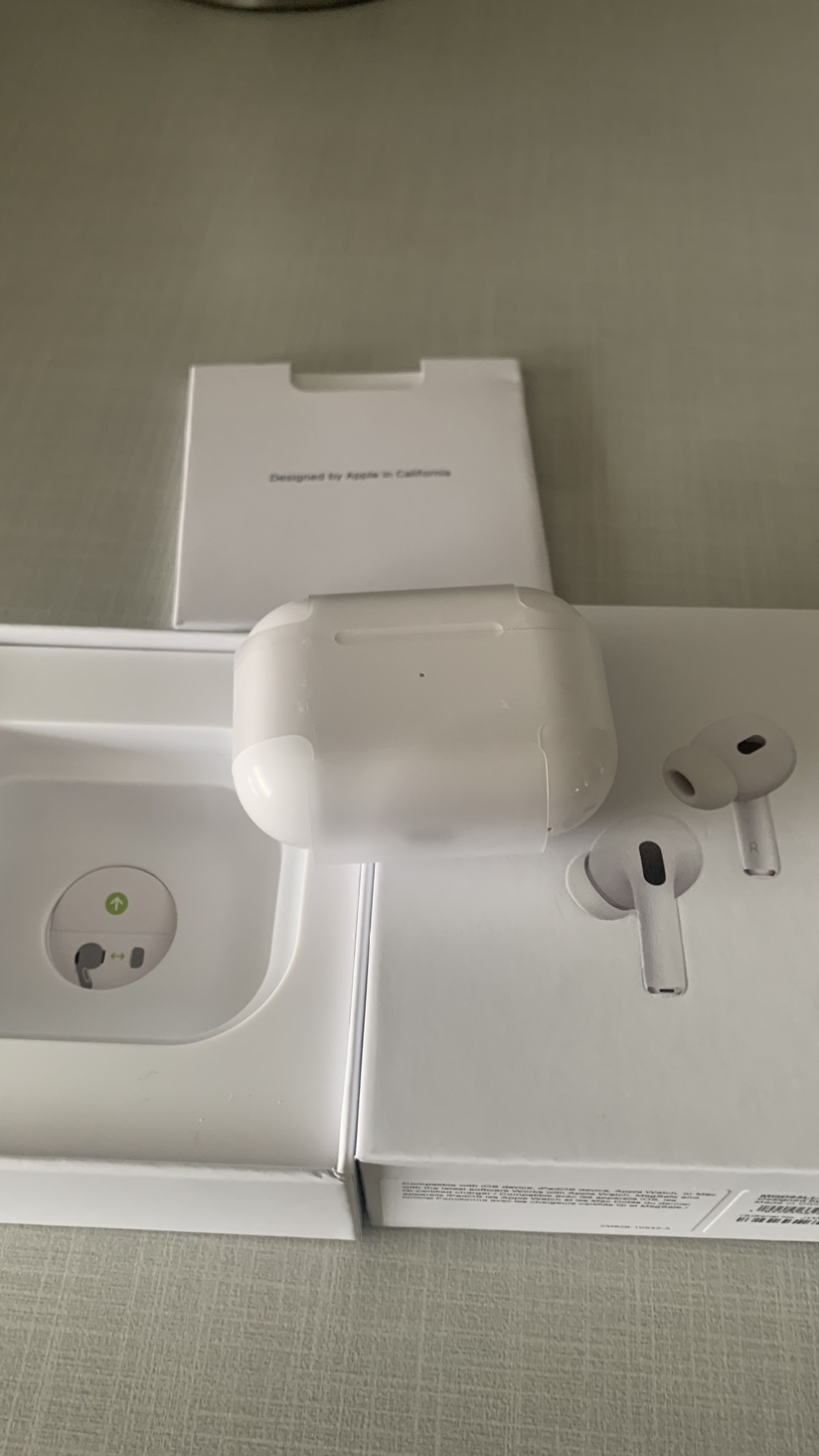 Apple Airpod Pro 2nd Generation - photo 2