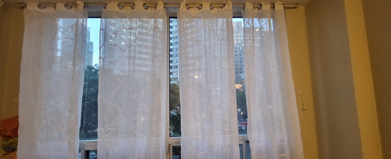 White curtains - photo 2