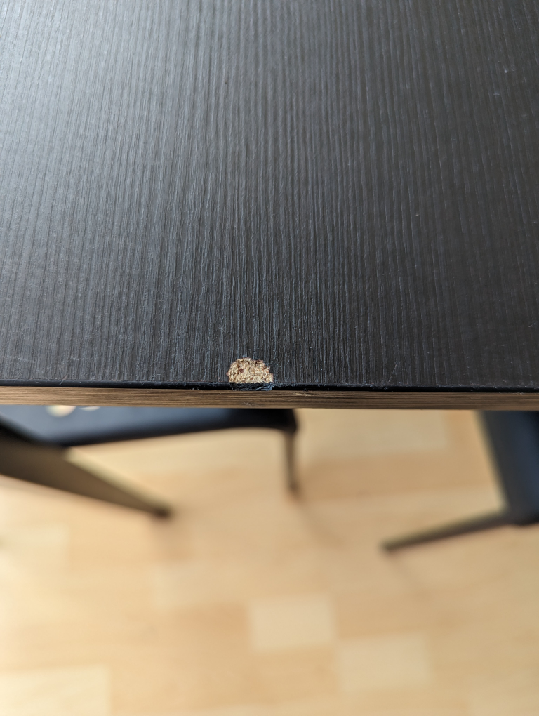 IKEA table + chairs - photo 2