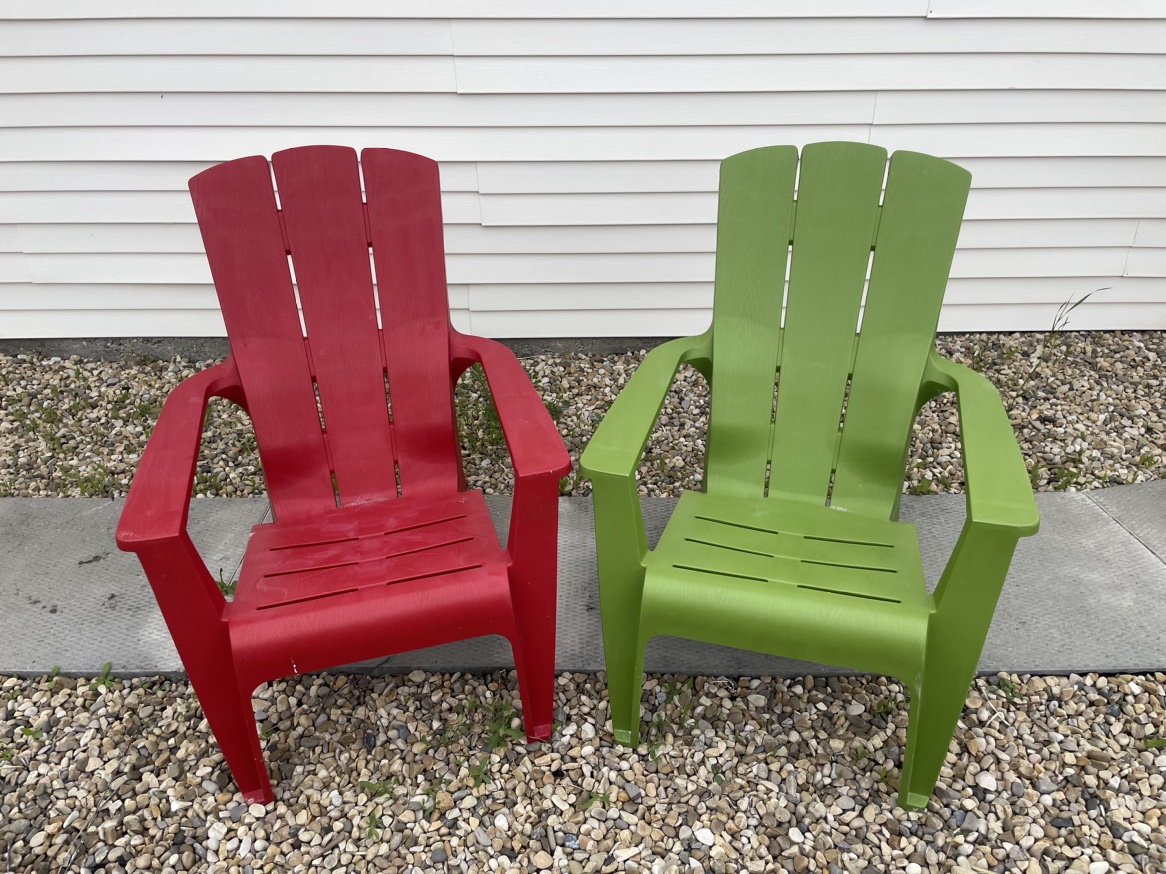 Plastic outdoor patio chair (red and green) - photo 2