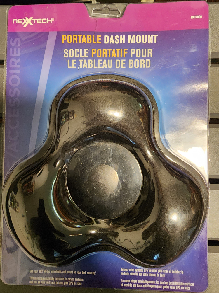 Portable dash mount