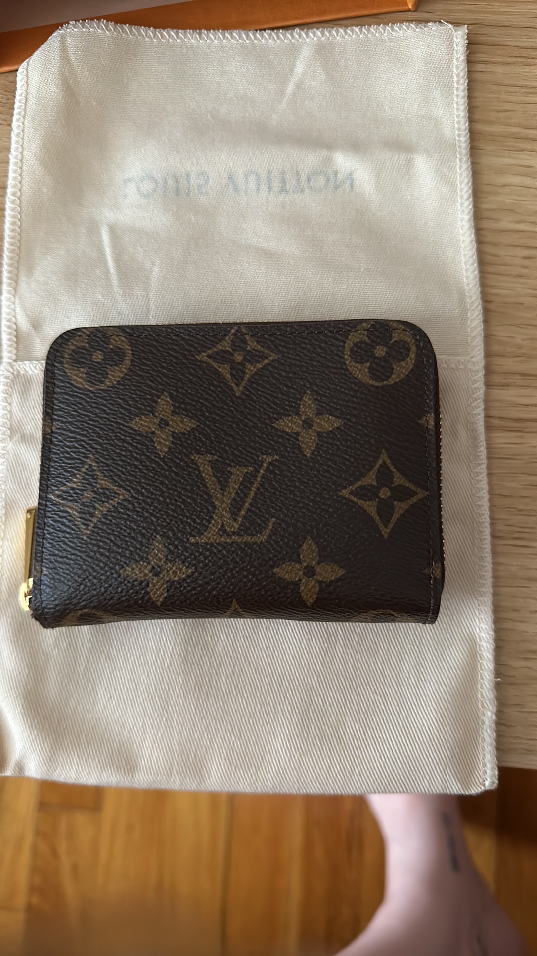 Louis Vuitton card wallet