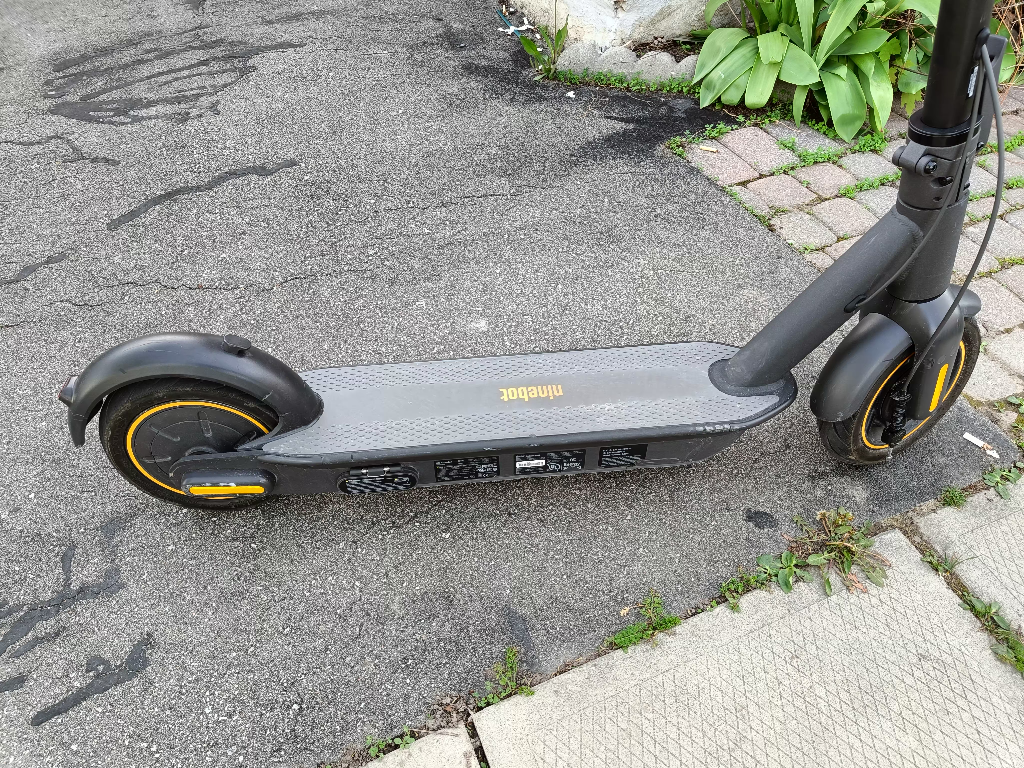Segway Ninebot G30P Electric scooter - photo 4
