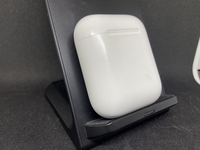 Apple Airpods Case 1st Gen 2nd Gen Case - A1602