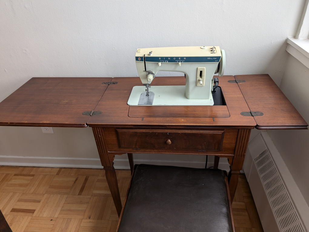 singer fashionmate 257 sewing machine includes table image indicator(4)