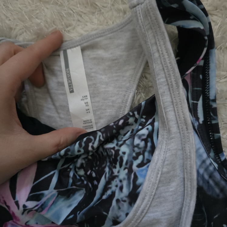 Woman's Workout Tank Top & Sports bra | XS | NEW - photo 3