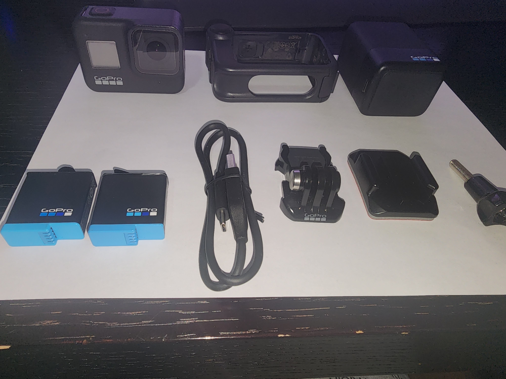 Gopro hero 8 with accessories - photo 4
