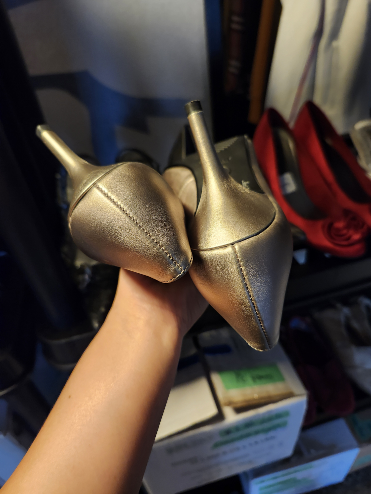 Fioni Pointed High Heels Size 7 image indicator(3)