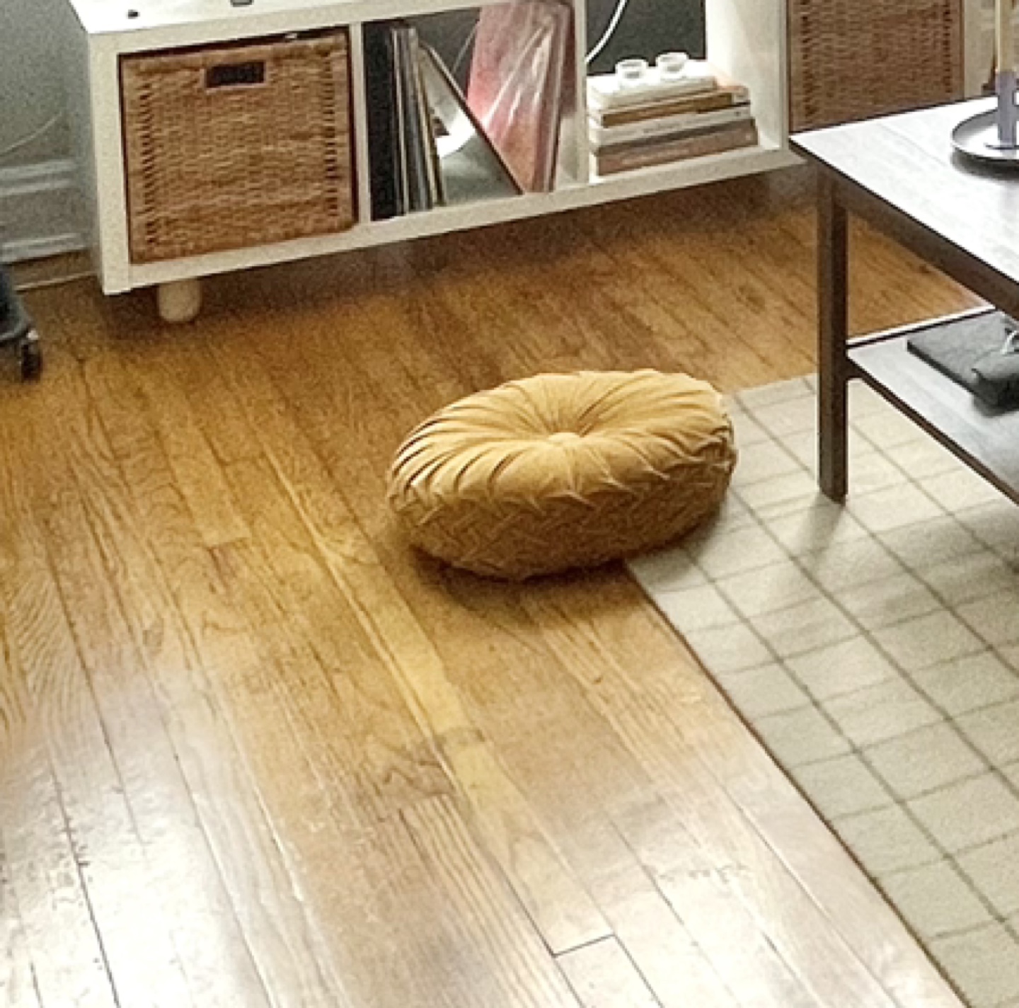Yellow cushion