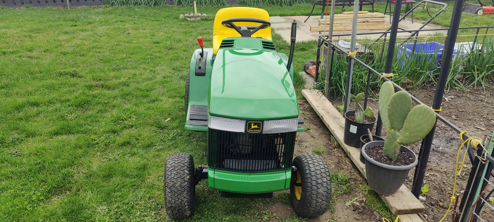 John Deere lx173 - photo 2