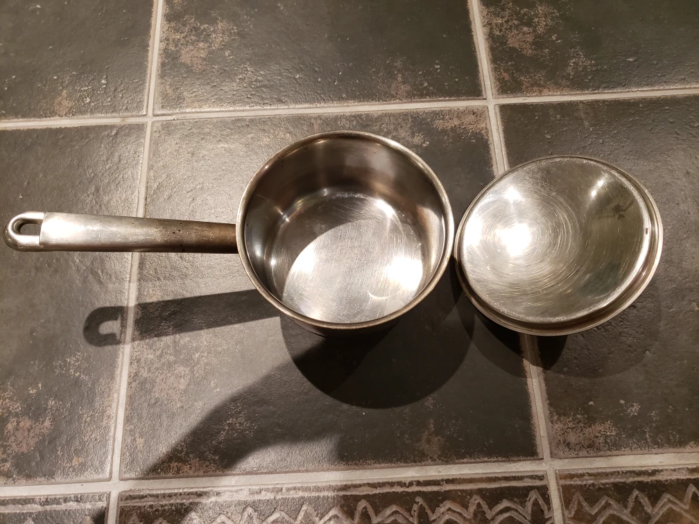 Stainless steels pot - photo 2