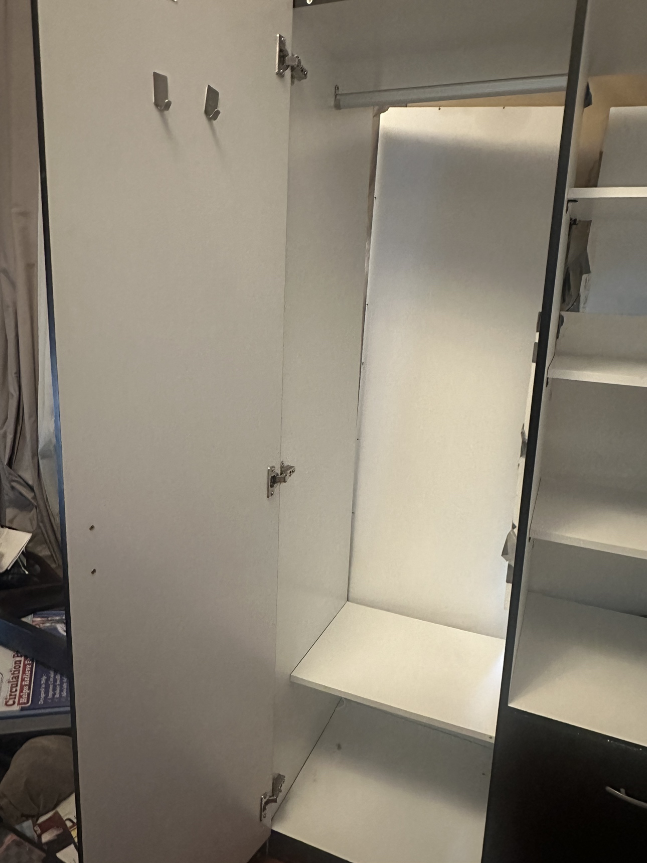 FREE WARDROBE - photo 3