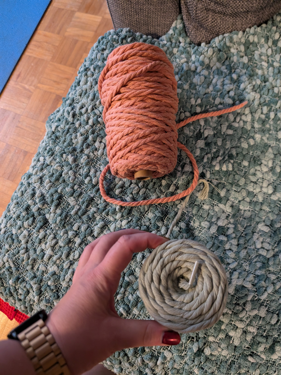 100% recycled cotton rope used for macrame plant hangers image indicator(7)