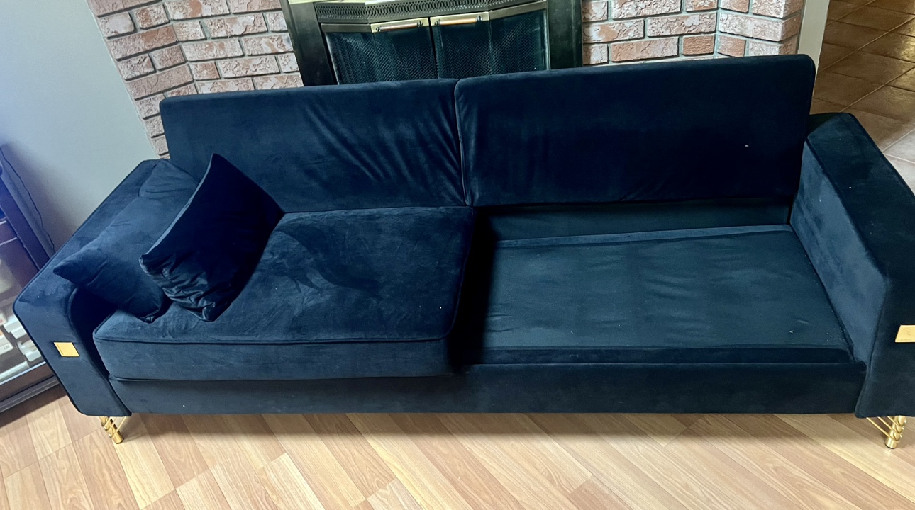 Velvet Sofa / Couch image indicator(5)