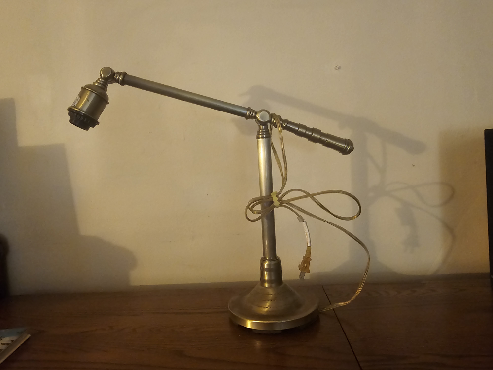 desk lamp