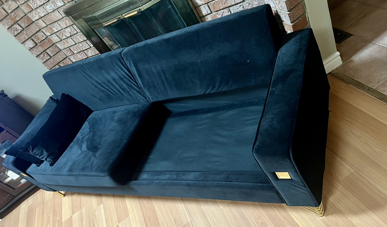 Velvet Sofa / Couch image indicator(2)