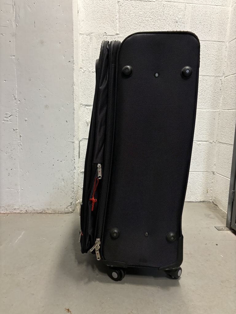 Suitcase 30 inch - photo 2