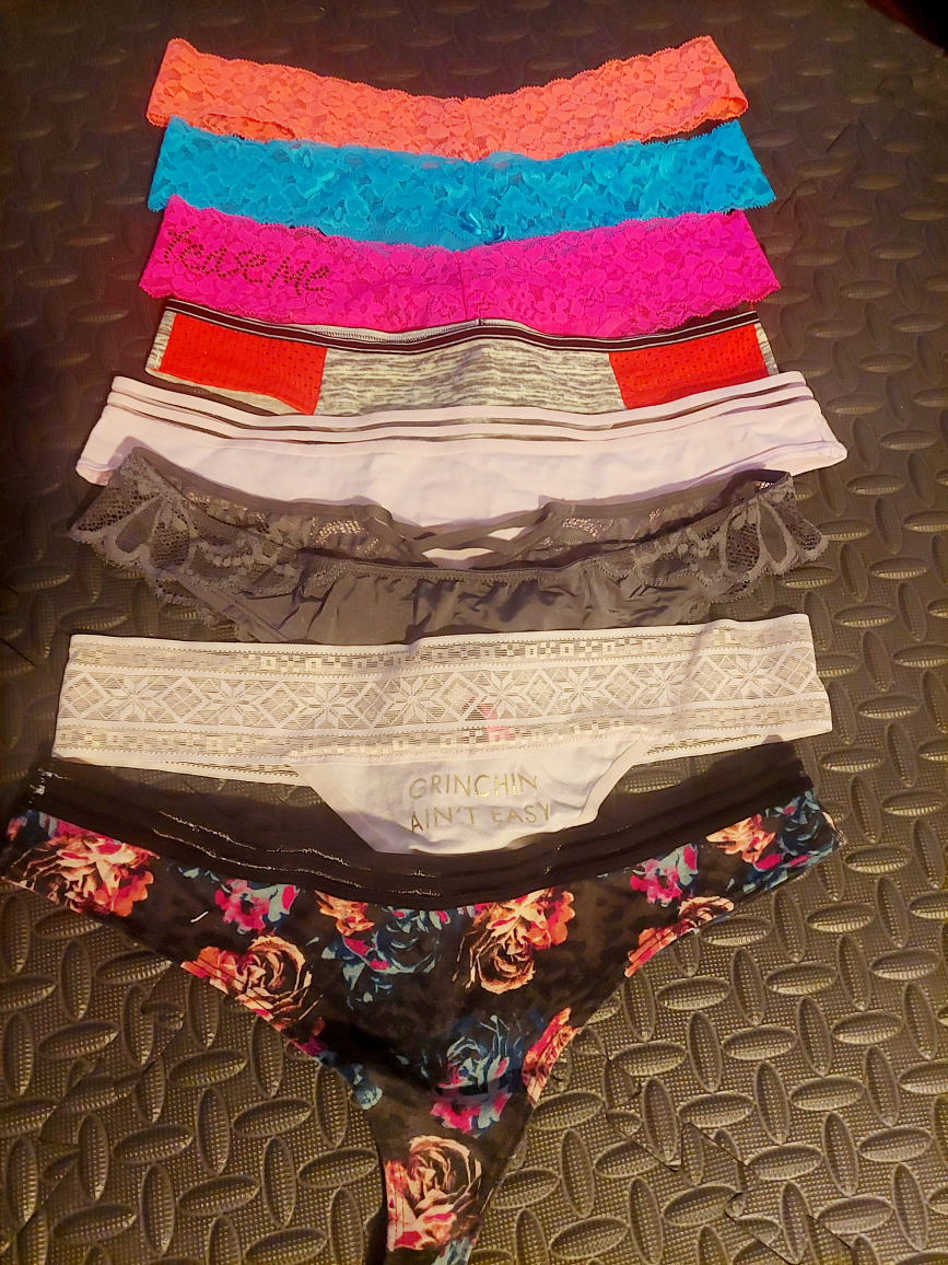 New La Senza Thongs Never Worn thumbnail