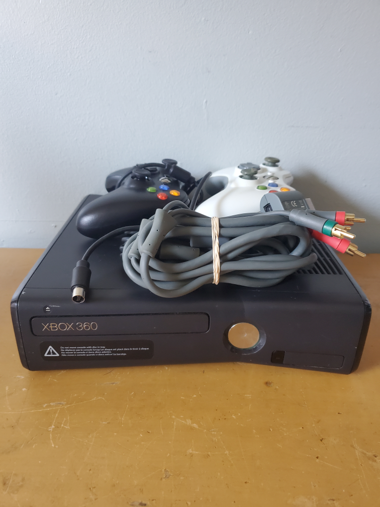 Xbox 360 Microsoft Black 1439 Video Game System Console image indicator(2)