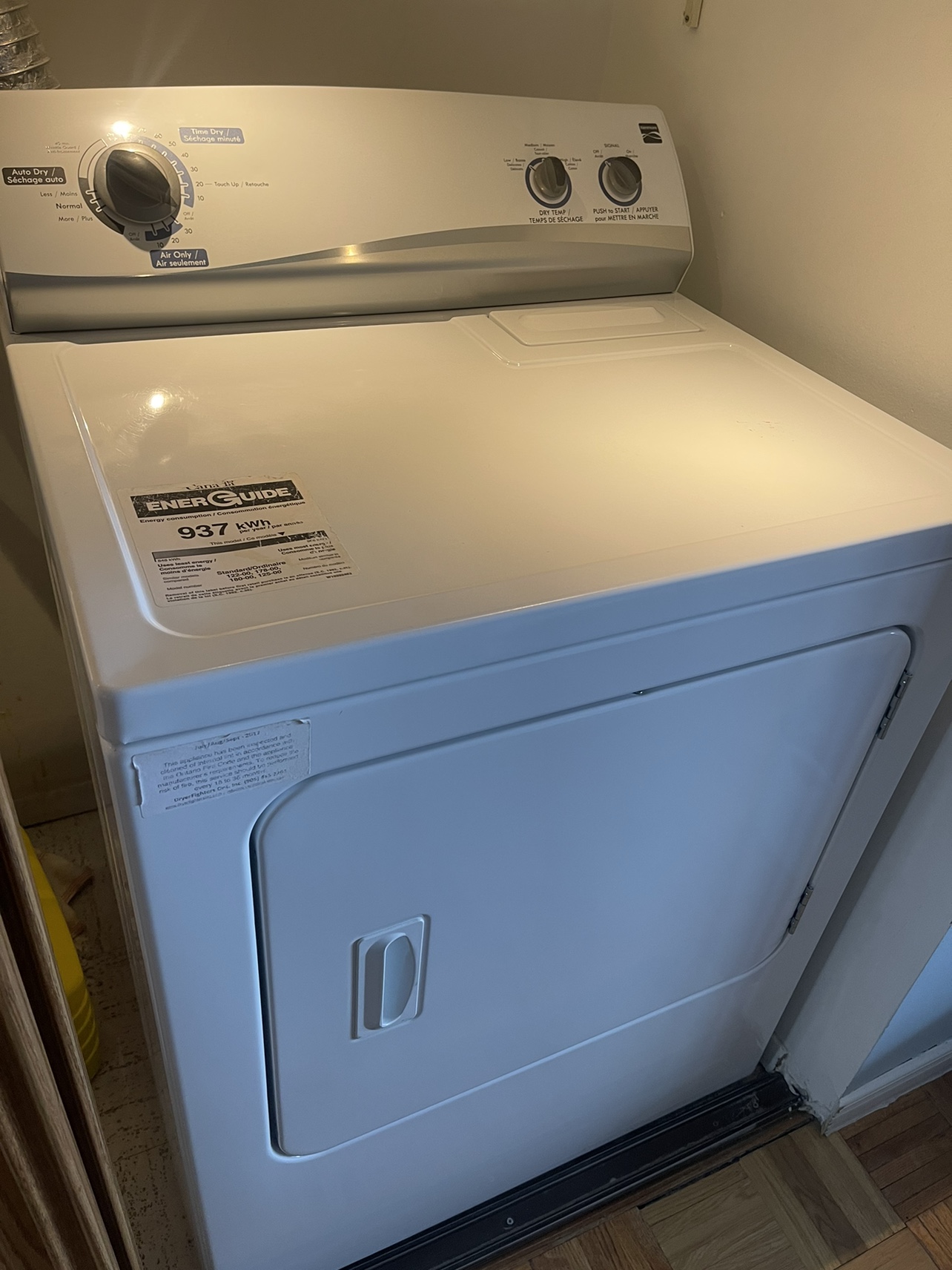 Washer and dryer - photo 2