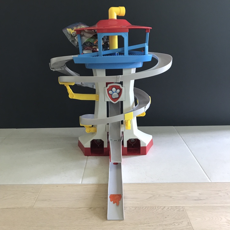 Paw Patrol, True Metal Adventure Bay Rescue Way Toy Playset image indicator(4)