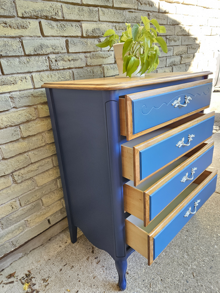 MUST GO! Vintage French Provincial Dresser - photo 5
