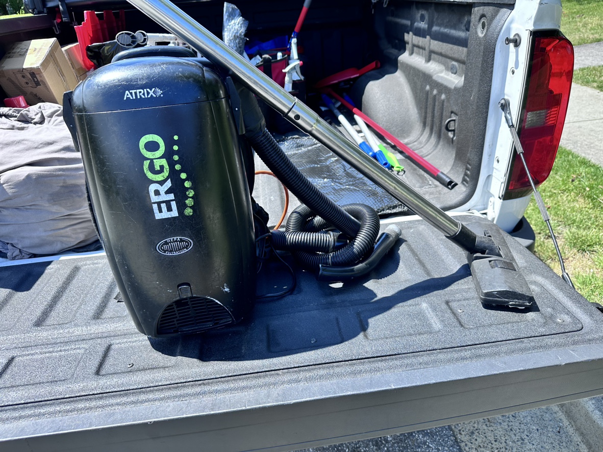Backpack vacuum - photo 2