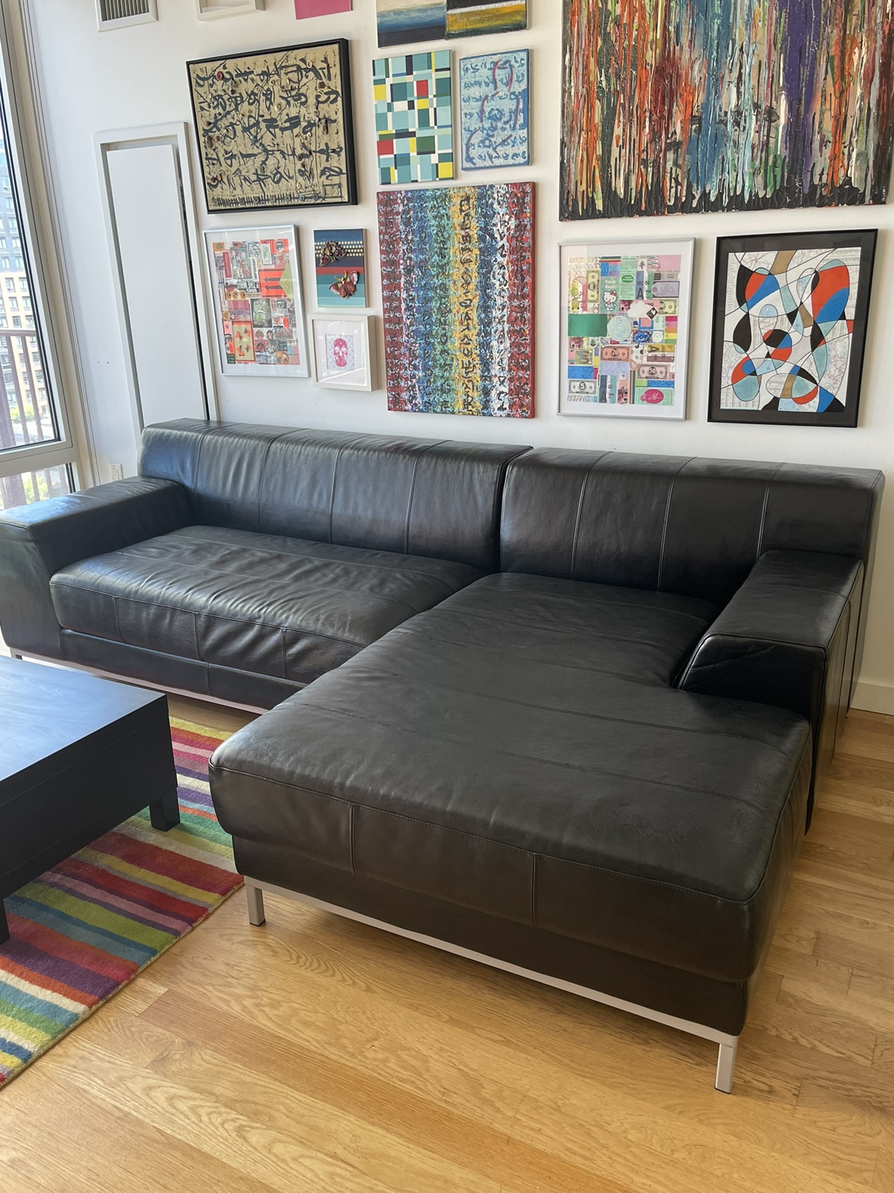 Vintage minimal black leather Couch - photo 2
