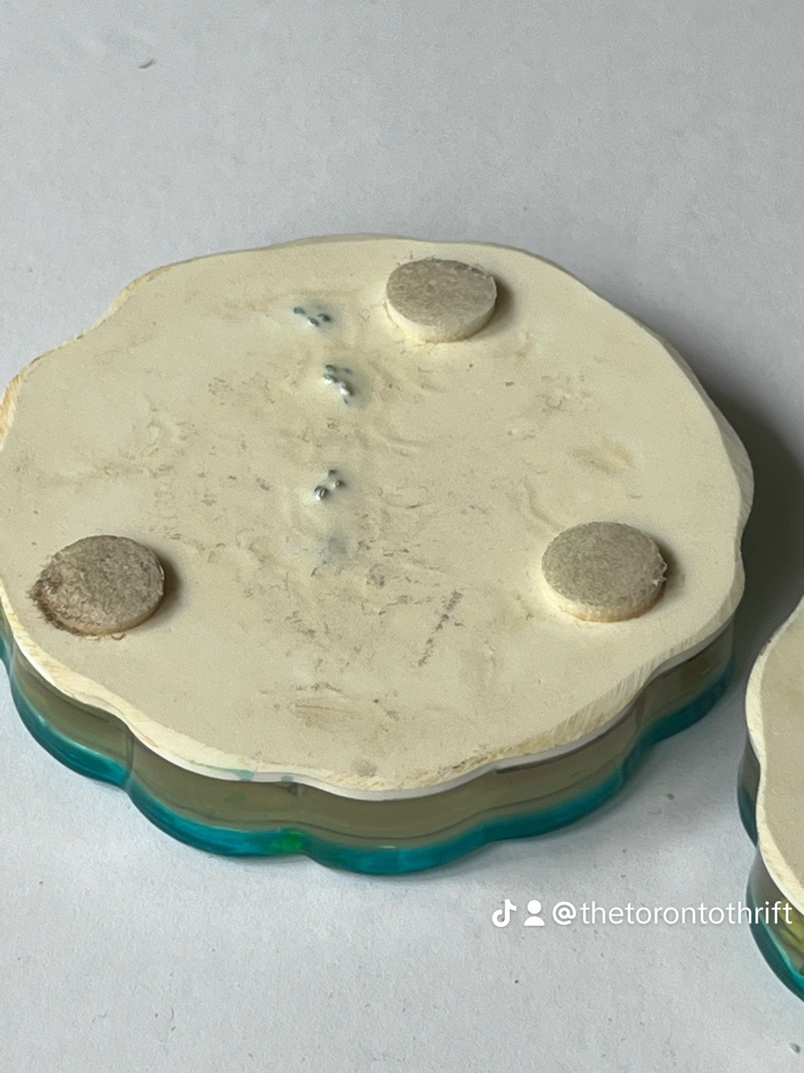 Beautiful vintage resin coasters with butterflies and flowers - photo 4