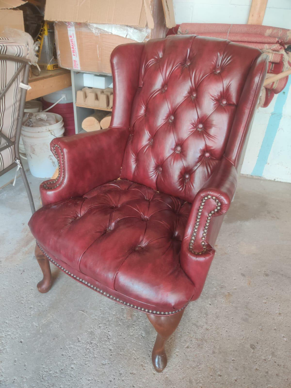 red chair - photo 2
