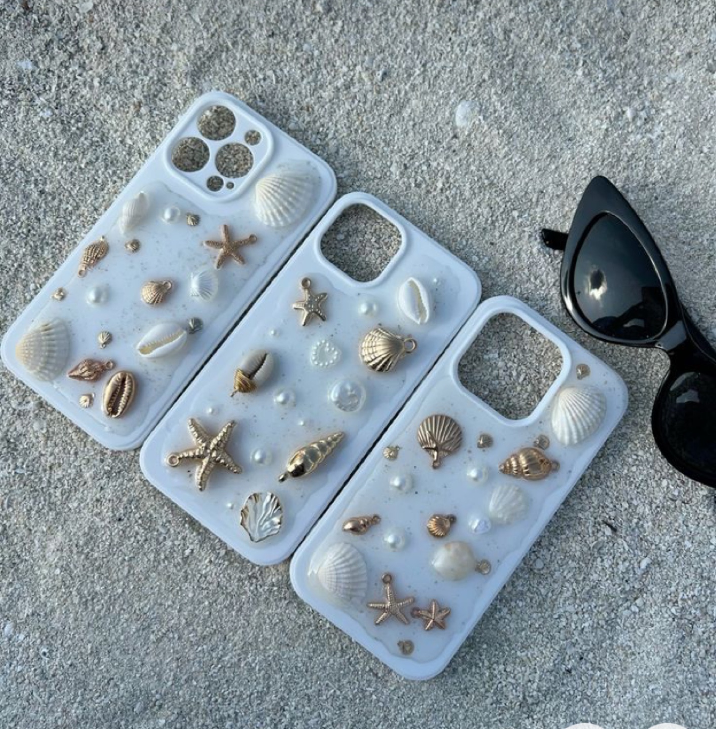 Handmade  seashell phone case image indicator(2)