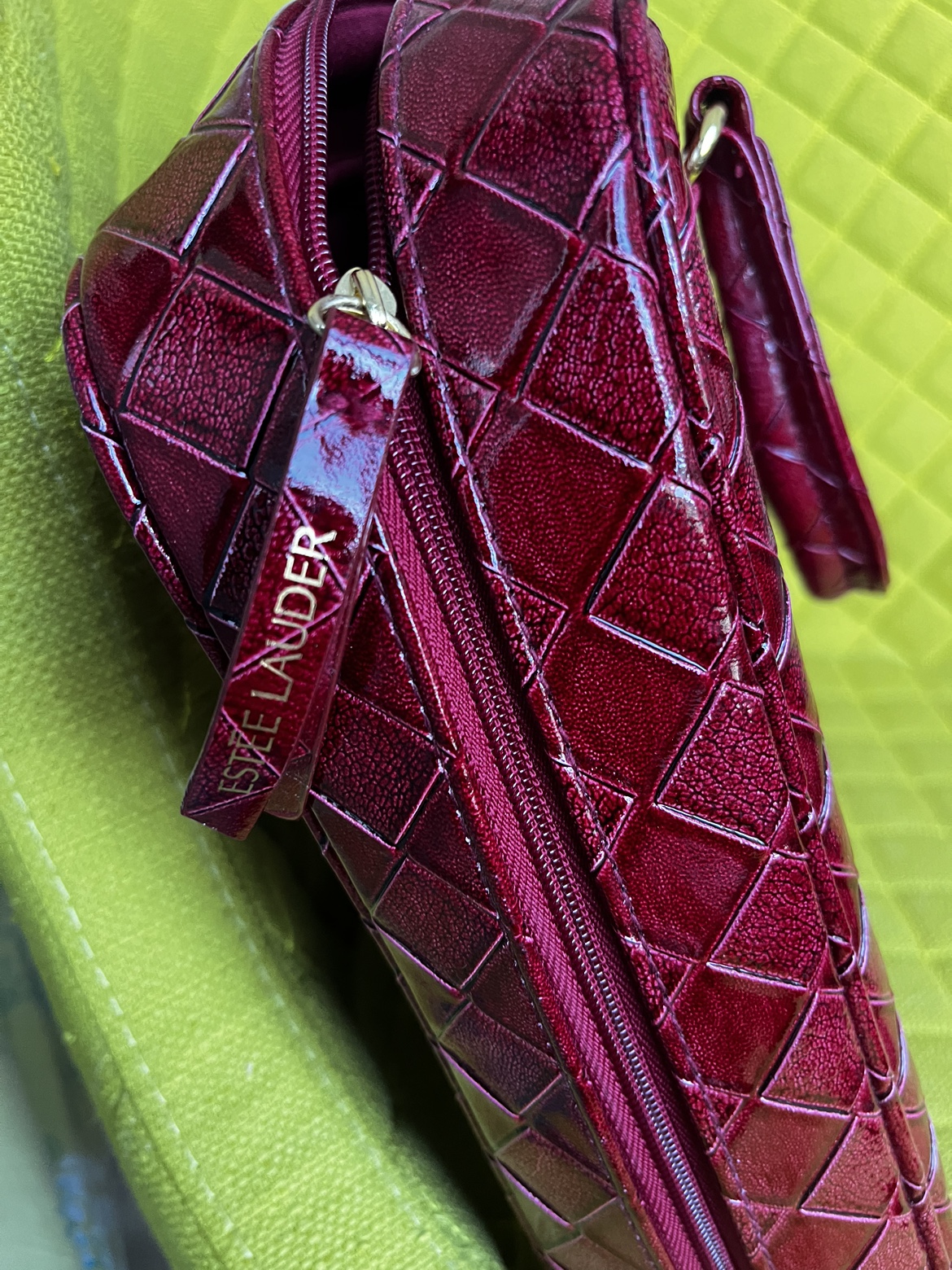 Estēe Lauder Bag image indicator(2)