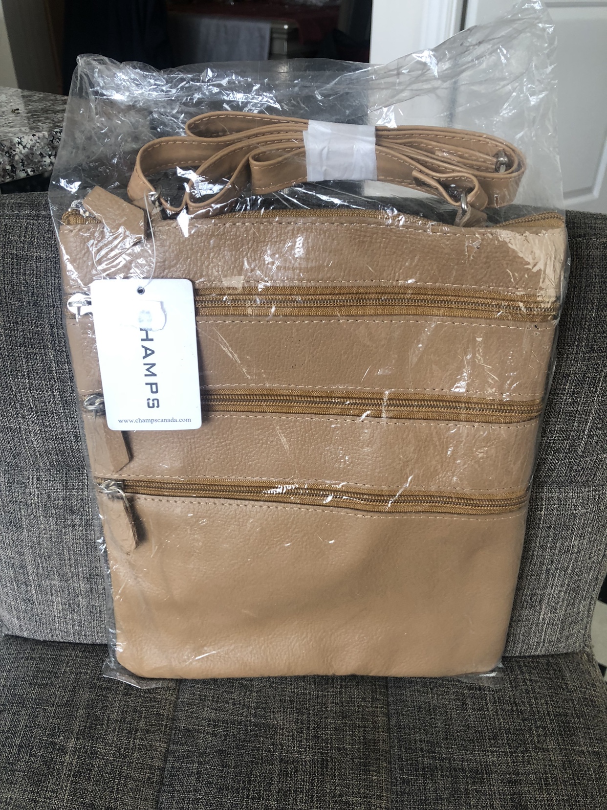 Champs shoulder bag thumbnail