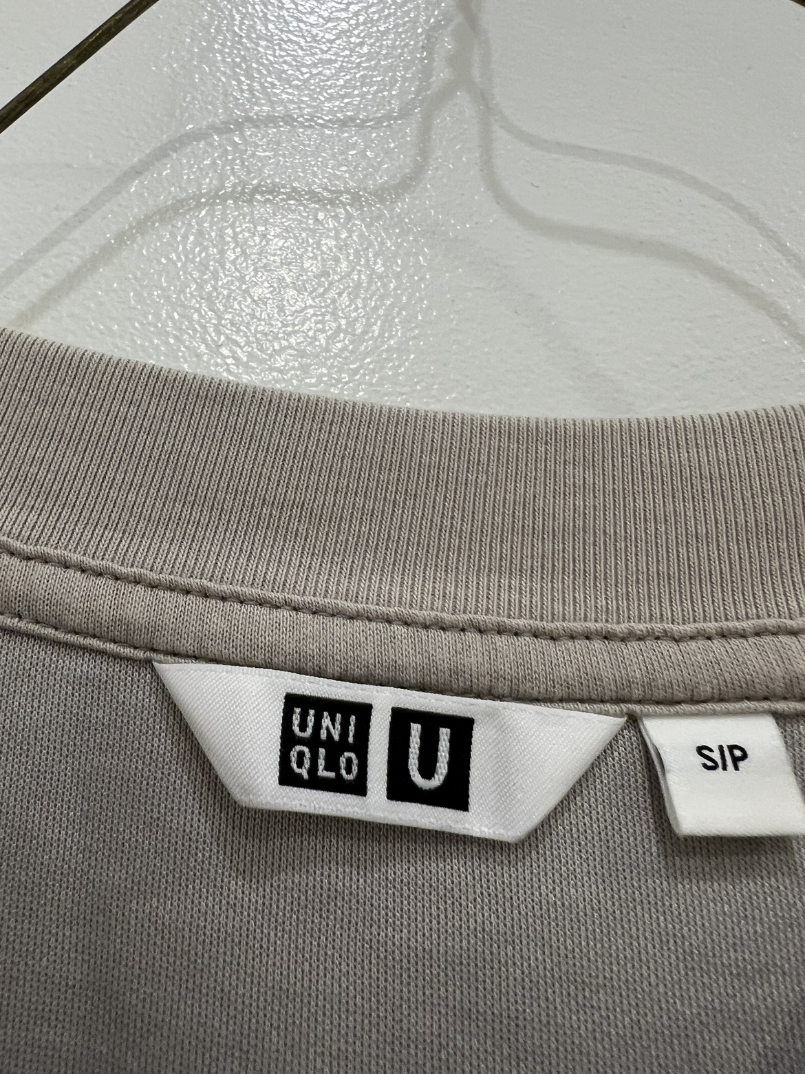 T-Shirts image indicator(4)