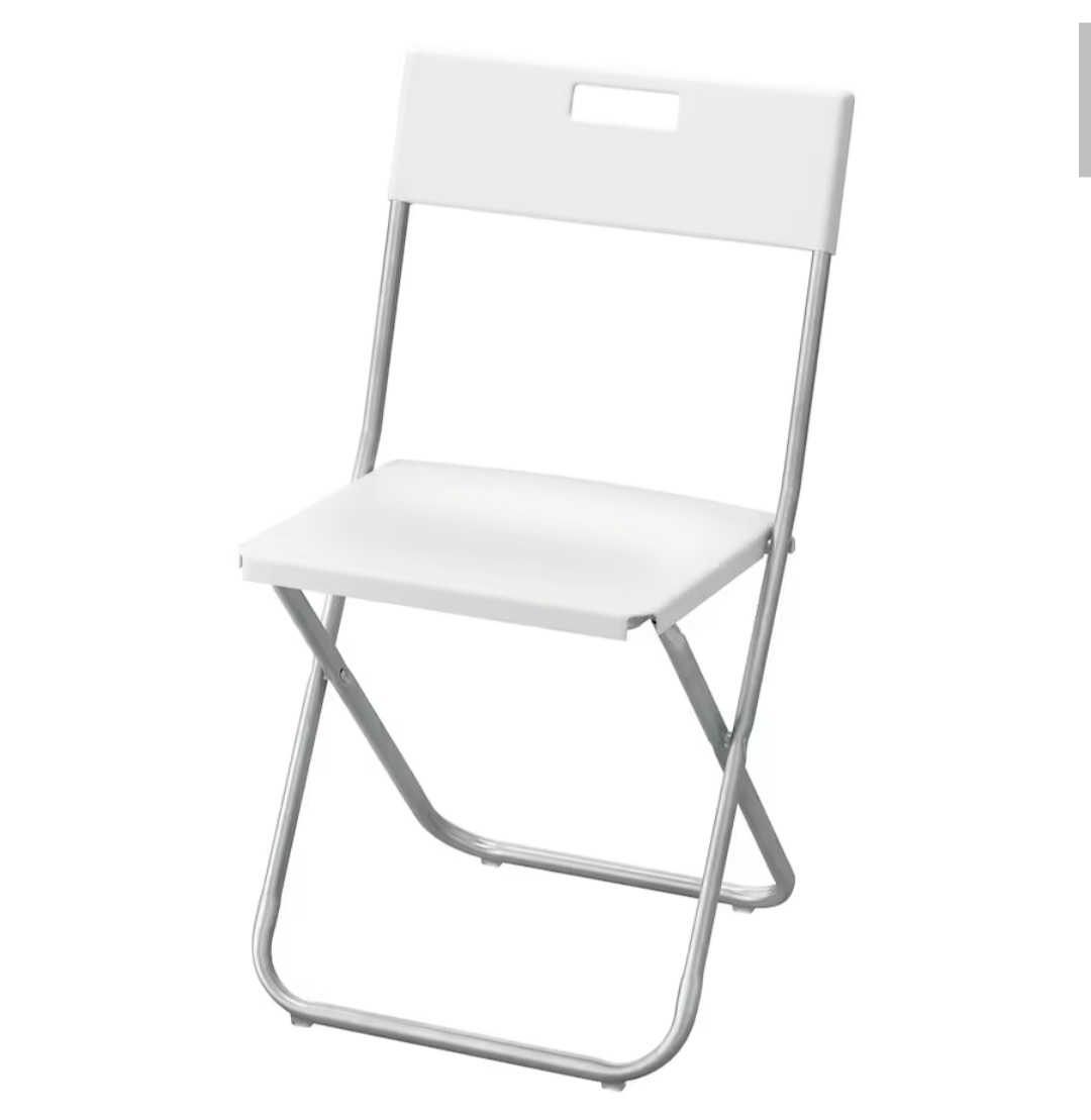 GUNDE Folding Chairs - 1 white and 1 Black