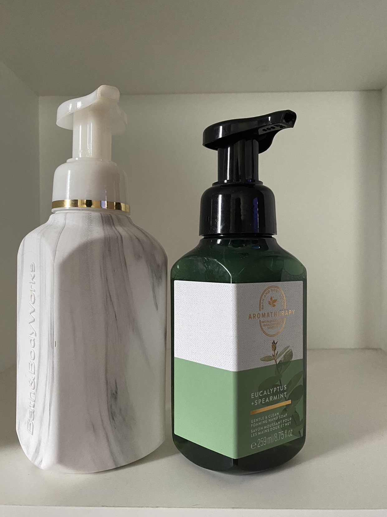 Bath & Body Works Soap & Soap Dispenser image indicator(2)